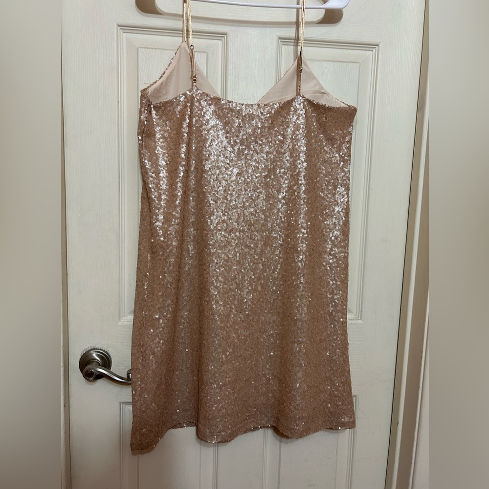 NWT Jack by BB Dakota Sequin Slip Dress Gold L - Picture 4 of 10